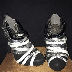 Charlotte Russe BKE sole black strappy chain heels